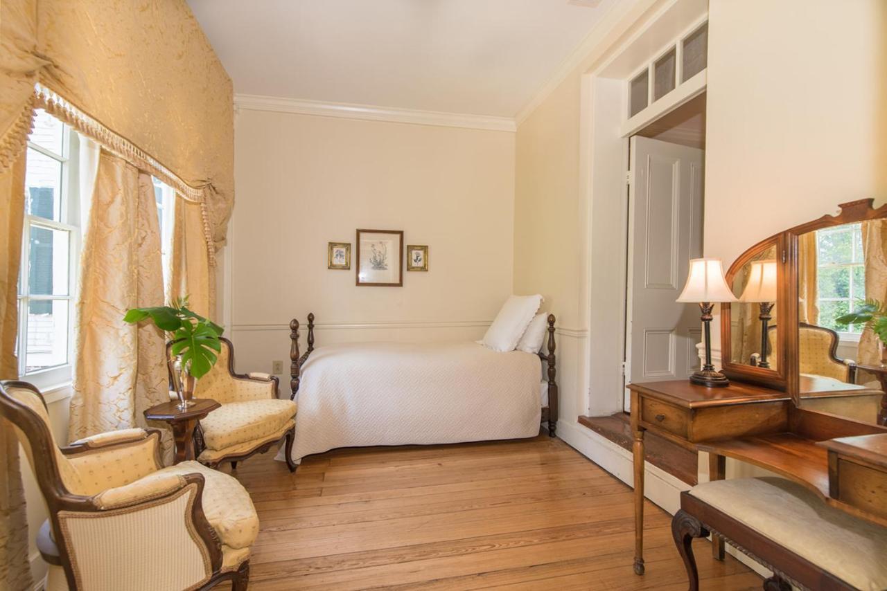 The Burn Bed And Breakfast Натчес Екстериор снимка